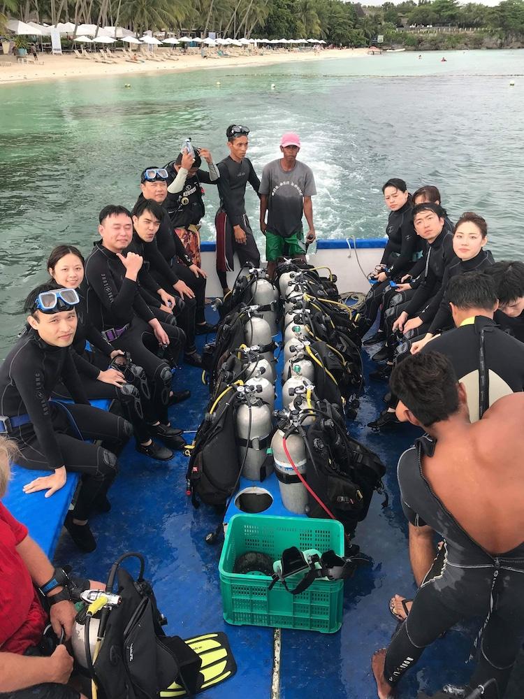 Baywatch Dive Resort Panglao Eksteriør billede